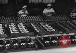Standbild Vorbereitung der Ostereier Philadelphia Pennsylvania USA, 1932, aus Sekunde 46 historischem Filmmaterial Videoclip 65675069702