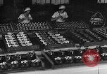 Standbild Vorbereitung der Ostereier Philadelphia Pennsylvania USA, 1932, aus Sekunde 47 historischem Filmmaterial Videoclip 65675069702