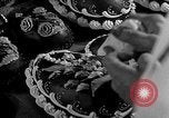 Standbild Vorbereitung der Ostereier Philadelphia Pennsylvania USA, 1932, aus Sekunde 62 historischem Filmmaterial Videoclip 65675069702