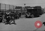 Standbild Bus mit Bücher Creedmoor New York USA, 1932, aus Sekunde 20 historischem Filmmaterial Videoclip 65675069704