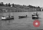 Image fishermen catch fish Longview Washington USA, 1932, de la seconde 17 séquences d'archives historiques vidéo 65675069706