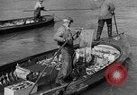 Image fishermen catch fish Longview Washington USA, 1932, de la seconde 22 séquences d'archives historiques vidéo 65675069706