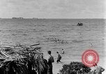 Image les troupes des États-Unis Ulithi Atoll Îles Caroline, 1944, de la seconde 13 séquences d'archives historiques vidéo 65675069708