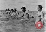 Image les troupes des États-Unis Ulithi Atoll Îles Caroline, 1944, de la seconde 25 séquences d'archives historiques vidéo 65675069708