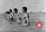Image les troupes des États-Unis Ulithi Atoll Îles Caroline, 1944, de la seconde 26 séquences d'archives historiques vidéo 65675069708