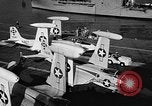Immagine di USS Yorktown San Francisco California USA, 1956, secondo 13 filmato di repertorio 65675069734