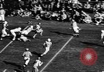 Standbild Fußballspiel Atlanta Georgia USA, 1956, aus Sekunde 12 historischem Filmmaterial Videoclip 65675069735