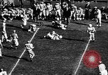 Standbild Fußballspiel Atlanta Georgia USA, 1956, aus Sekunde 15 historischem Filmmaterial Videoclip 65675069735