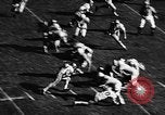 Standbild Fußballspiel Atlanta Georgia USA, 1956, aus Sekunde 20 historischem Filmmaterial Videoclip 65675069735