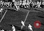 Standbild Fußballspiel Atlanta Georgia USA, 1956, aus Sekunde 33 historischem Filmmaterial Videoclip 65675069735