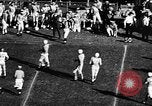 Standbild Fußballspiel Atlanta Georgia USA, 1956, aus Sekunde 36 historischem Filmmaterial Videoclip 65675069735