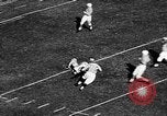 Standbild Fußballspiel Atlanta Georgia USA, 1956, aus Sekunde 48 historischem Filmmaterial Videoclip 65675069735