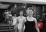 Standbild Mädchen Modell Los Angeles California USA, 1956, aus Sekunde 10 historischem Filmmaterial Videoclip 65675069738