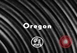 Immagine di American Football match Oregon United States USA, 1956, secondo 5 filmato di repertorio 65675069750