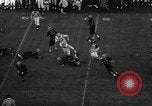 Immagine di American Football match Oregon United States USA, 1956, secondo 37 filmato di repertorio 65675069750