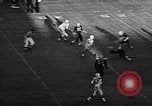 Immagine di American Football match Oregon United States USA, 1956, secondo 62 filmato di repertorio 65675069750