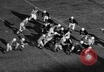 Immagine di American Football match Tennessee United States USA, 1956, secondo 36 filmato di repertorio 65675069751
