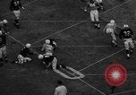 Immagine di American Football match Tennessee United States USA, 1956, secondo 41 filmato di repertorio 65675069751