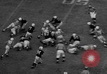 Immagine di American Football match Tennessee United States USA, 1956, secondo 55 filmato di repertorio 65675069751