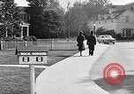 Immagine di Legame di risparmio United States USA, 1956, secondo 6 filmato di repertorio 65675069752