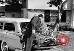 Immagine di Legame di risparmio United States USA, 1956, secondo 23 filmato di repertorio 65675069752