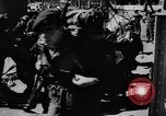 Immagine di Le truppe britanniche di ritirare Port Said Egitto, 1957, secondo 36 filmato di repertorio 65675069753