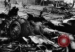 Immagine di Arresto del velivolo Parigi Francia, 1957, secondo 17 filmato di repertorio 65675069754