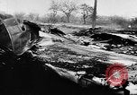 Immagine di Arresto del velivolo Parigi Francia, 1957, secondo 20 filmato di repertorio 65675069754