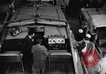 Standbild Boat Show Seattle Washington USA, 1957, aus Sekunde 26 historischem Filmmaterial Videoclip 65675069759