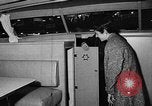 Standbild Boat Show Seattle Washington USA, 1957, aus Sekunde 31 historischem Filmmaterial Videoclip 65675069759