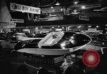 Standbild Boat Show Seattle Washington USA, 1957, aus Sekunde 56 historischem Filmmaterial Videoclip 65675069759