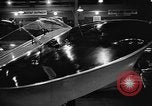 Standbild Boat Show Seattle Washington USA, 1957, aus Sekunde 59 historischem Filmmaterial Videoclip 65675069759