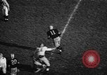 Standbild American Football Match Iowa United States USA, 1956, aus Sekunde 8 historischem Filmmaterial Videoclip 65675069760