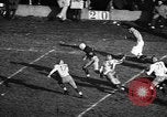 Standbild American Football Match Iowa United States USA, 1956, aus Sekunde 12 historischem Filmmaterial Videoclip 65675069760