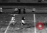 Standbild American Football Match New York United States USA, 1957, aus Sekunde 32 historischem Filmmaterial Videoclip 65675069761