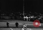 Standbild American Football Match New York United States USA, 1957, aus Sekunde 45 historischem Filmmaterial Videoclip 65675069761