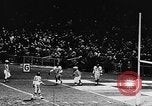 Standbild American Football Match New York United States USA, 1957, aus Sekunde 51 historischem Filmmaterial Videoclip 65675069761