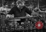 Standbild Deutsche Rüstungsproduktion Deutschland, 1941, aus Sekunde 58 historischem Filmmaterial Videoclip 65675069773