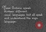 Image Native American Indian Conference sur la langue des signes Montana United States USA, 1931, de la seconde 60 séquences d'archives historiques vidéo 65675069788