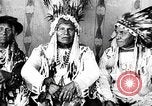 Image Indian sign language Montana United States USA, 1931, de la seconde 43 séquences d'archives historiques vidéo 65675069789