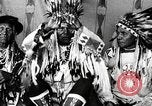 Image Indian sign language Montana United States USA, 1931, de la seconde 46 séquences d'archives historiques vidéo 65675069789