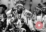 Image Indian sign language Montana United States USA, 1931, de la seconde 47 séquences d'archives historiques vidéo 65675069789