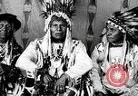 Image Indian sign language Montana United States USA, 1931, de la seconde 49 séquences d'archives historiques vidéo 65675069789