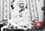 Immagine di Indian la lingua dei segni Montana United States USA, 1931, secondo 27 filmato di repertorio 65675069794