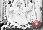 Immagine di Indian la lingua dei segni Montana United States USA, 1931, secondo 30 filmato di repertorio 65675069794