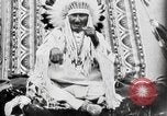 Immagine di Indian la lingua dei segni Montana United States USA, 1931, secondo 51 filmato di repertorio 65675069794