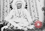 Immagine di Indian la lingua dei segni Montana United States USA, 1931, secondo 55 filmato di repertorio 65675069794