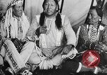 Immagine di Indian la lingua dei segni Montana United States USA, 1931, secondo 9 filmato di repertorio 65675069796