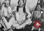 Immagine di Indian la lingua dei segni Montana United States USA, 1931, secondo 14 filmato di repertorio 65675069796
