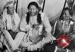 Immagine di Indian la lingua dei segni Montana United States USA, 1931, secondo 29 filmato di repertorio 65675069796